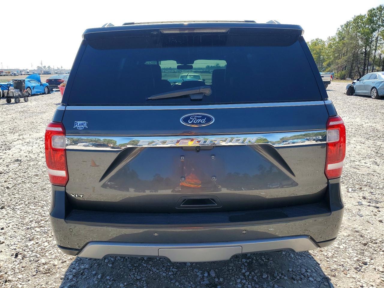 2021 FORD Expedition