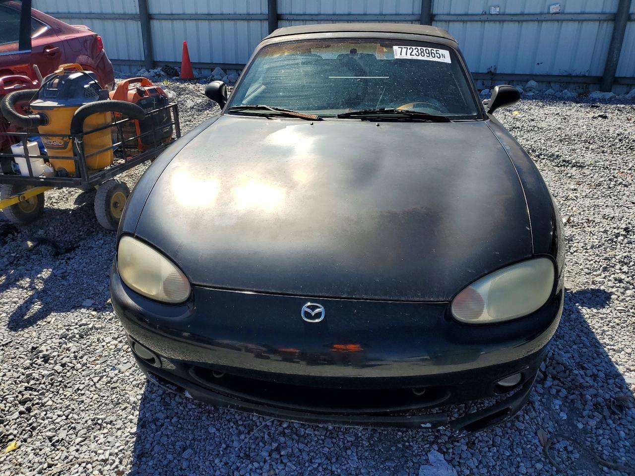 2000 MAZDA MX-5 Miata