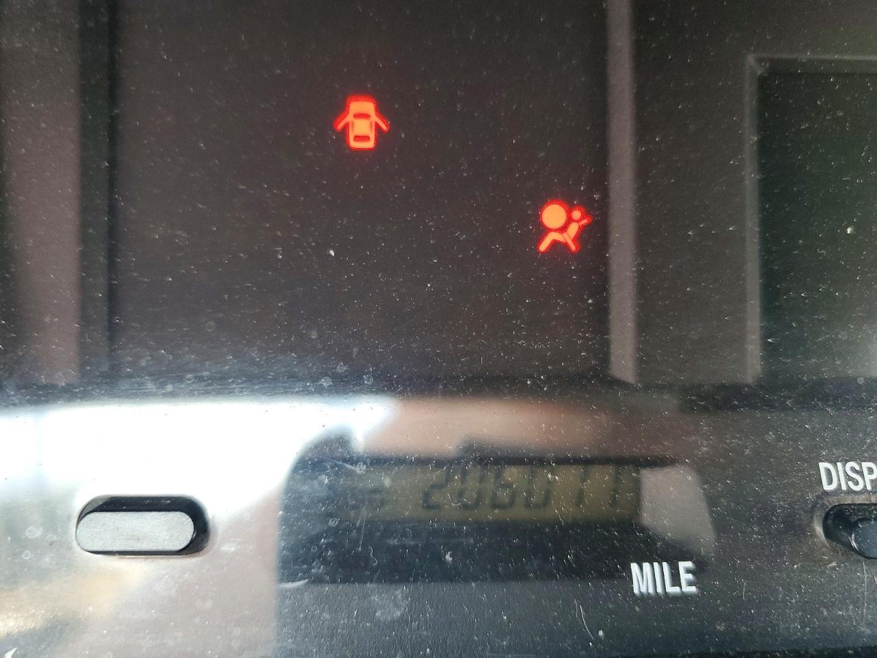 2004 TOYOTA Avalon