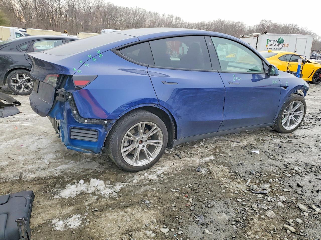 2023 TESLA MODEL Y