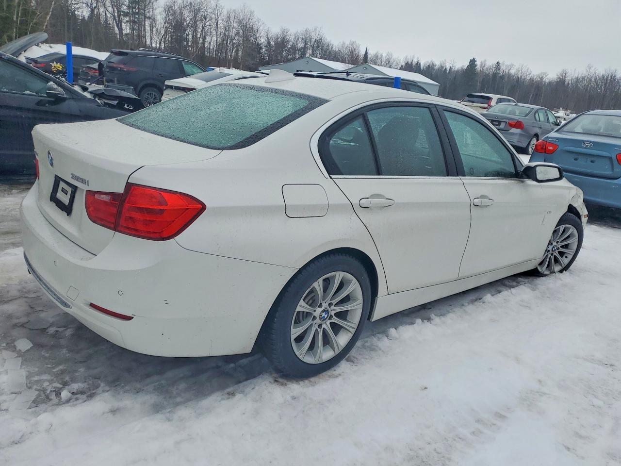 2013 BMW 3 SERIES
