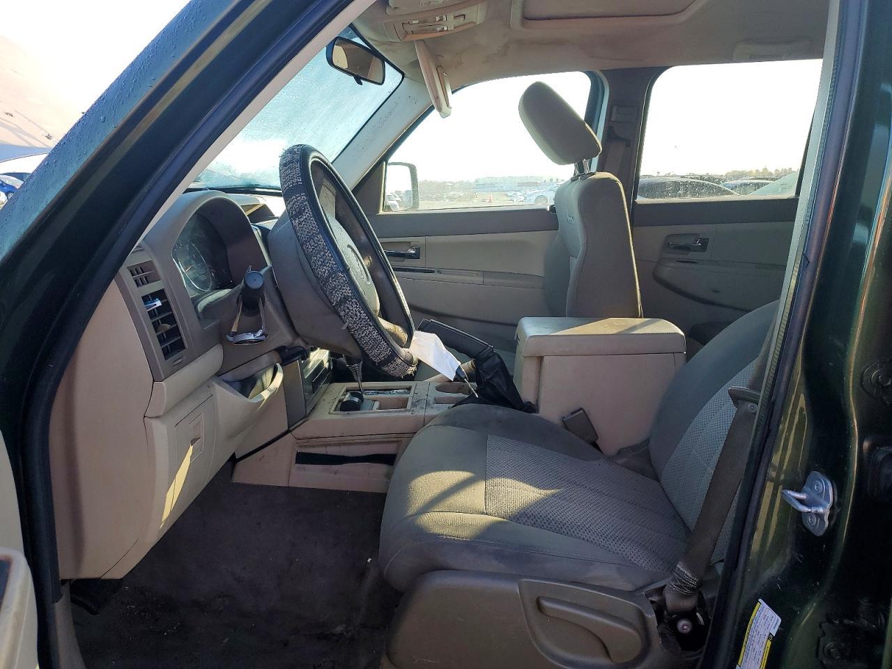2009 JEEP Liberty