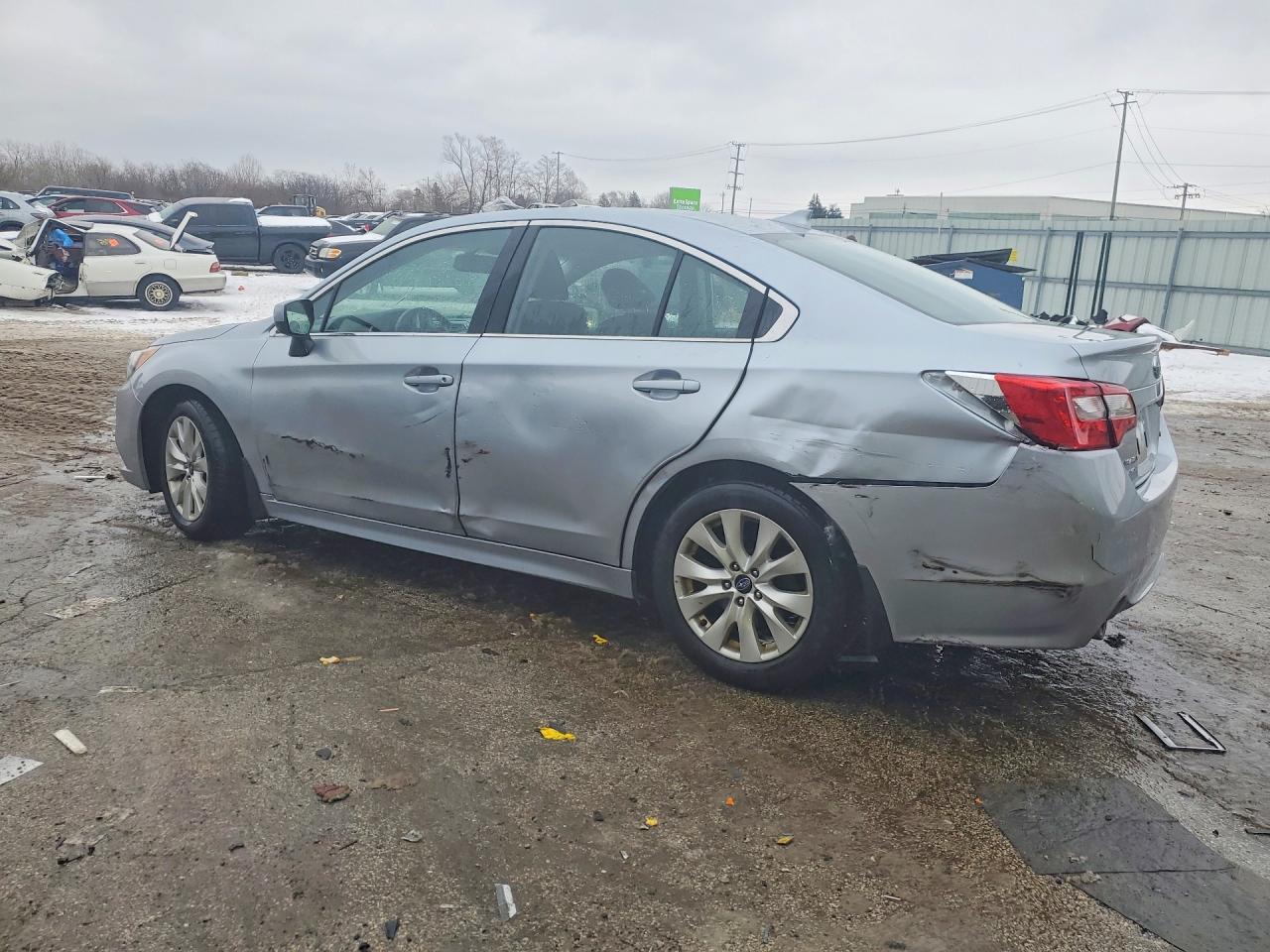 2016 SUBARU Legacy