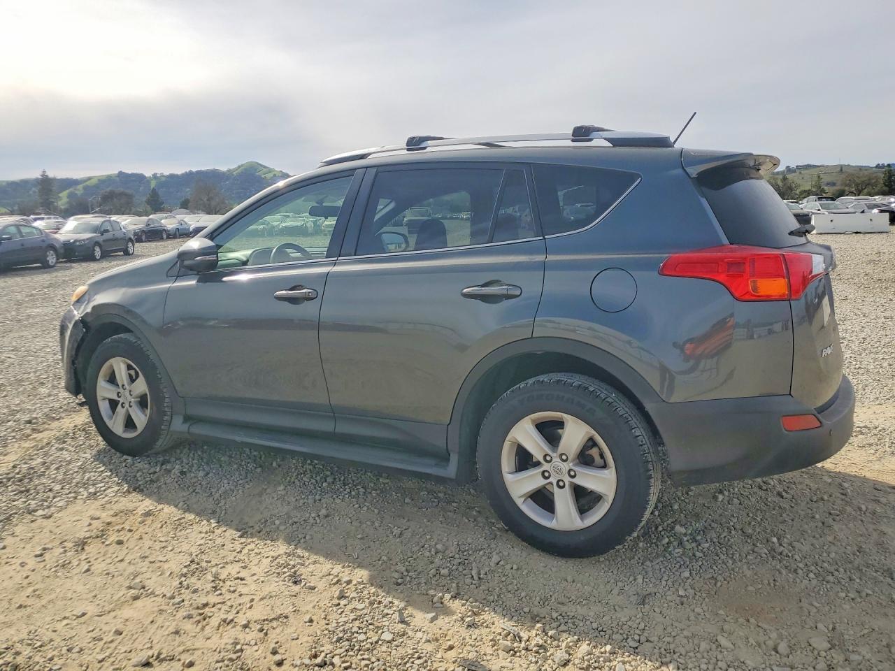 2013 TOYOTA RAV4