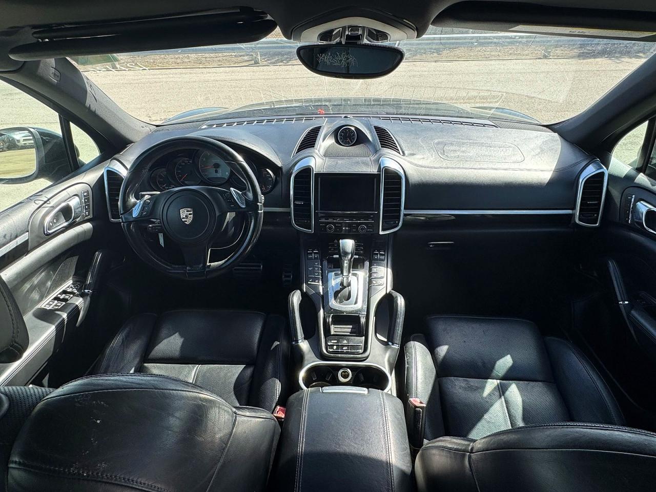 2013 PORSCHE CAYENNE