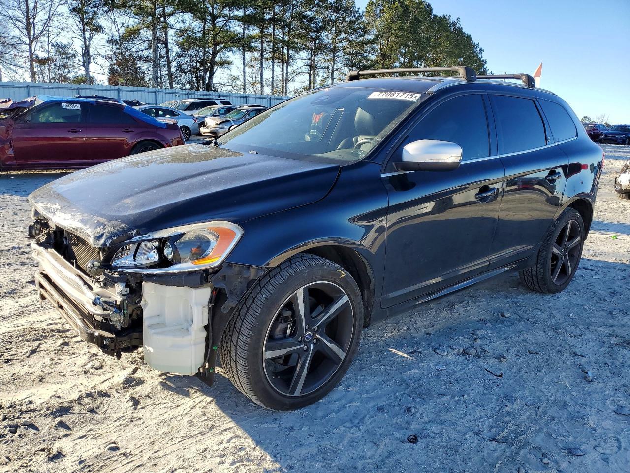 2015 VOLVO XC60