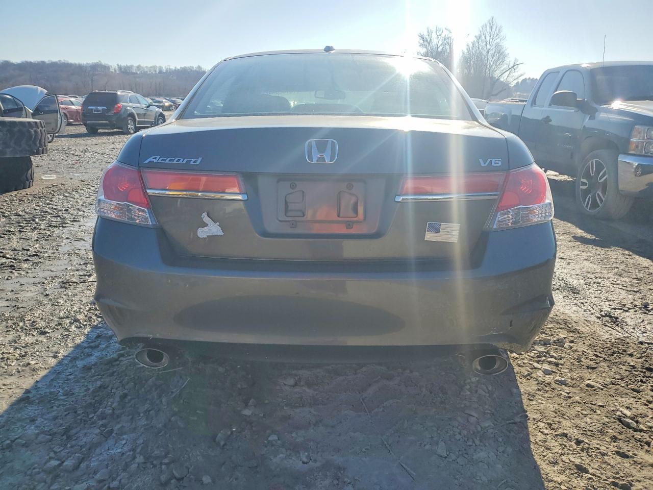 2011 HONDA ACCORD