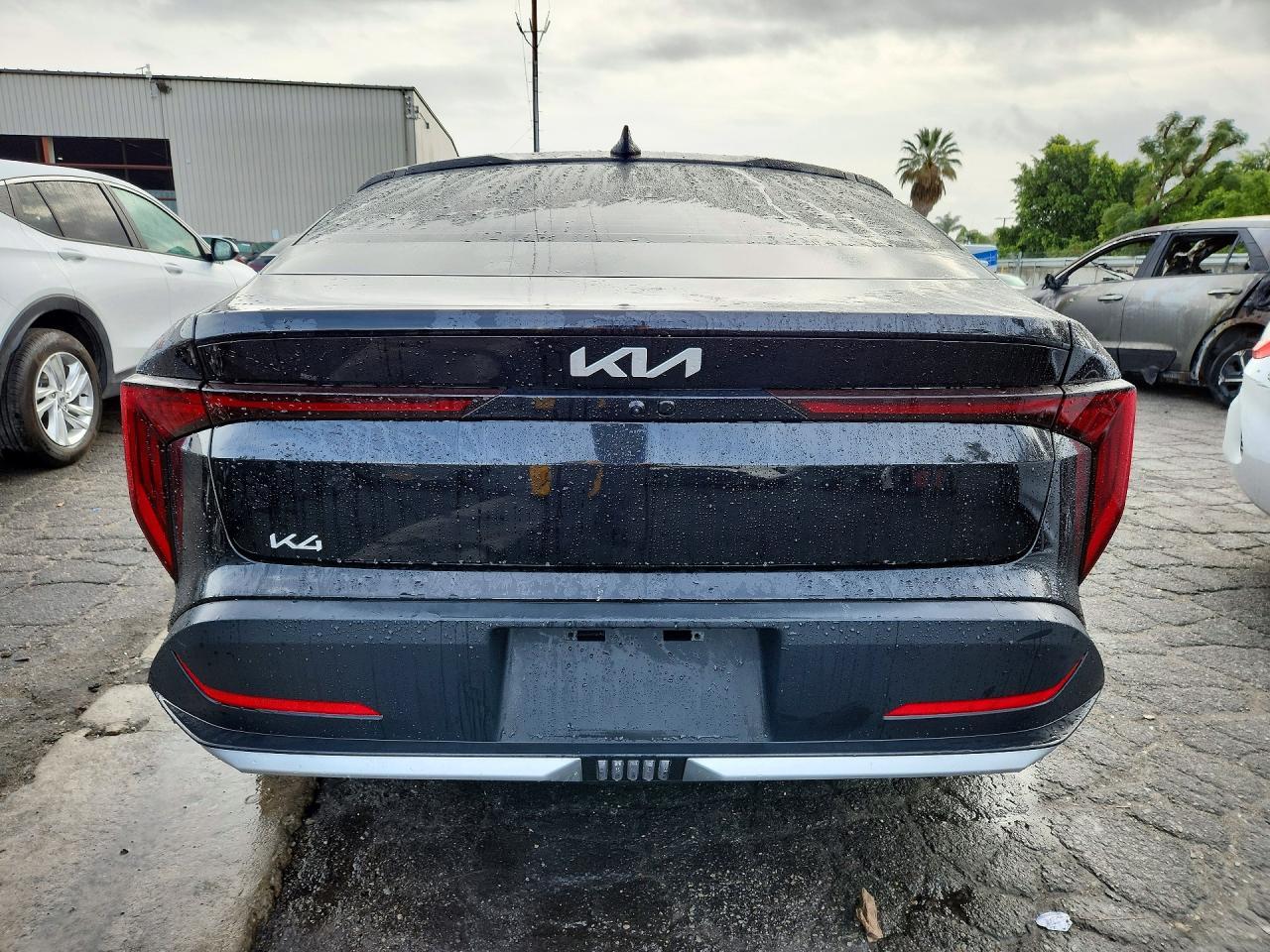 2025 KIA K4