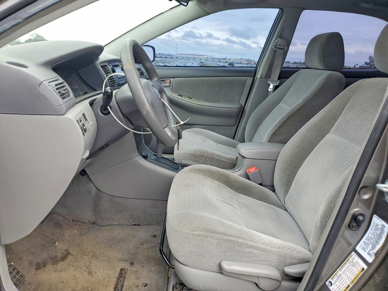 2006 TOYOTA COROLLA
