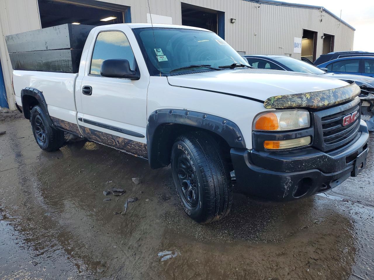 2005 GMC SIERRA 1500