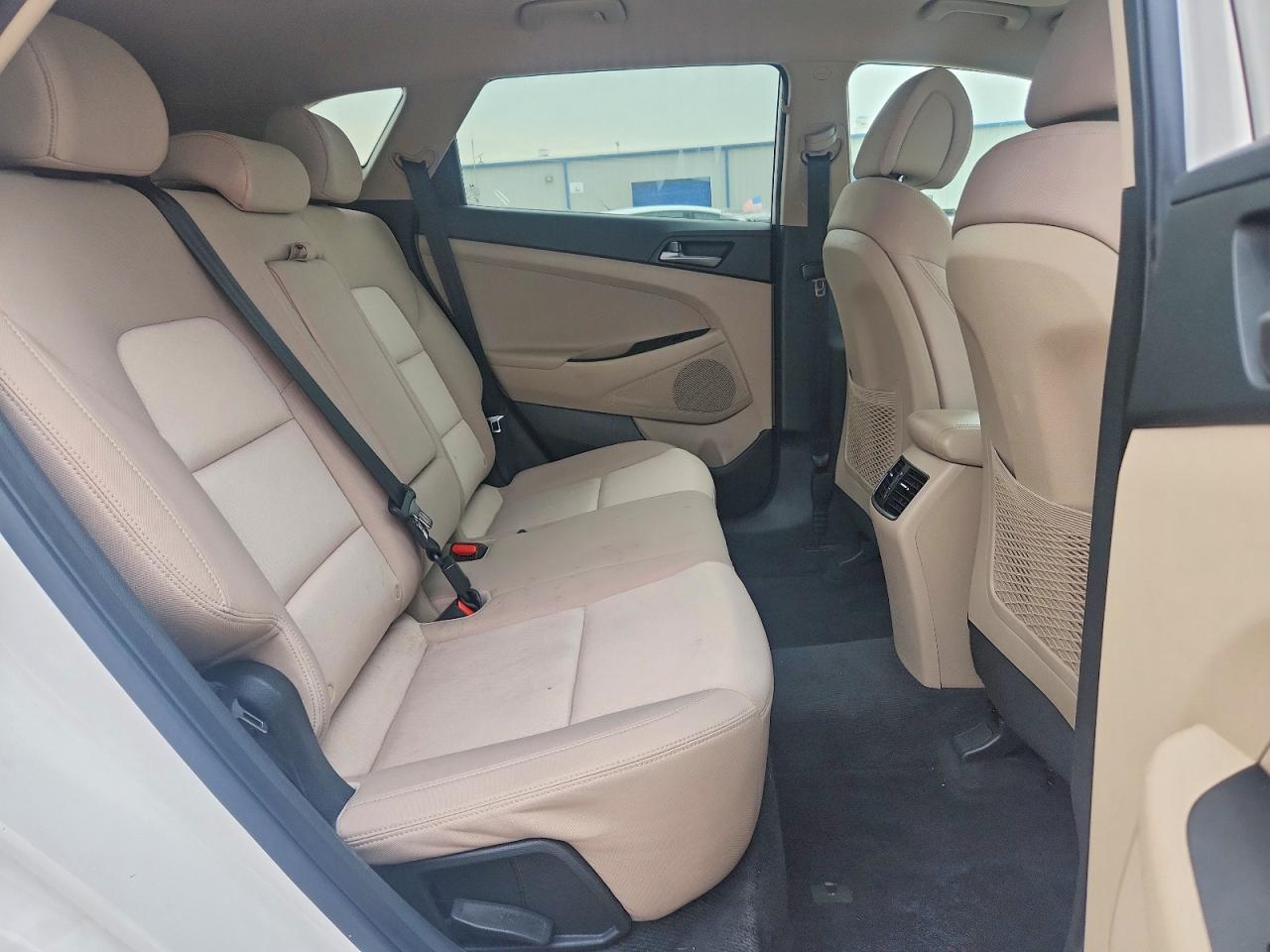 2017 HYUNDAI TUCSON