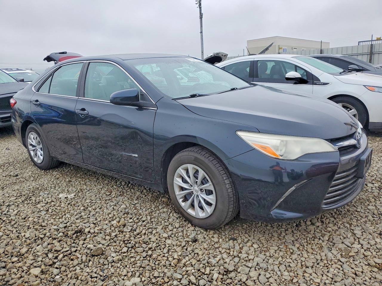2015 TOYOTA CAMRY