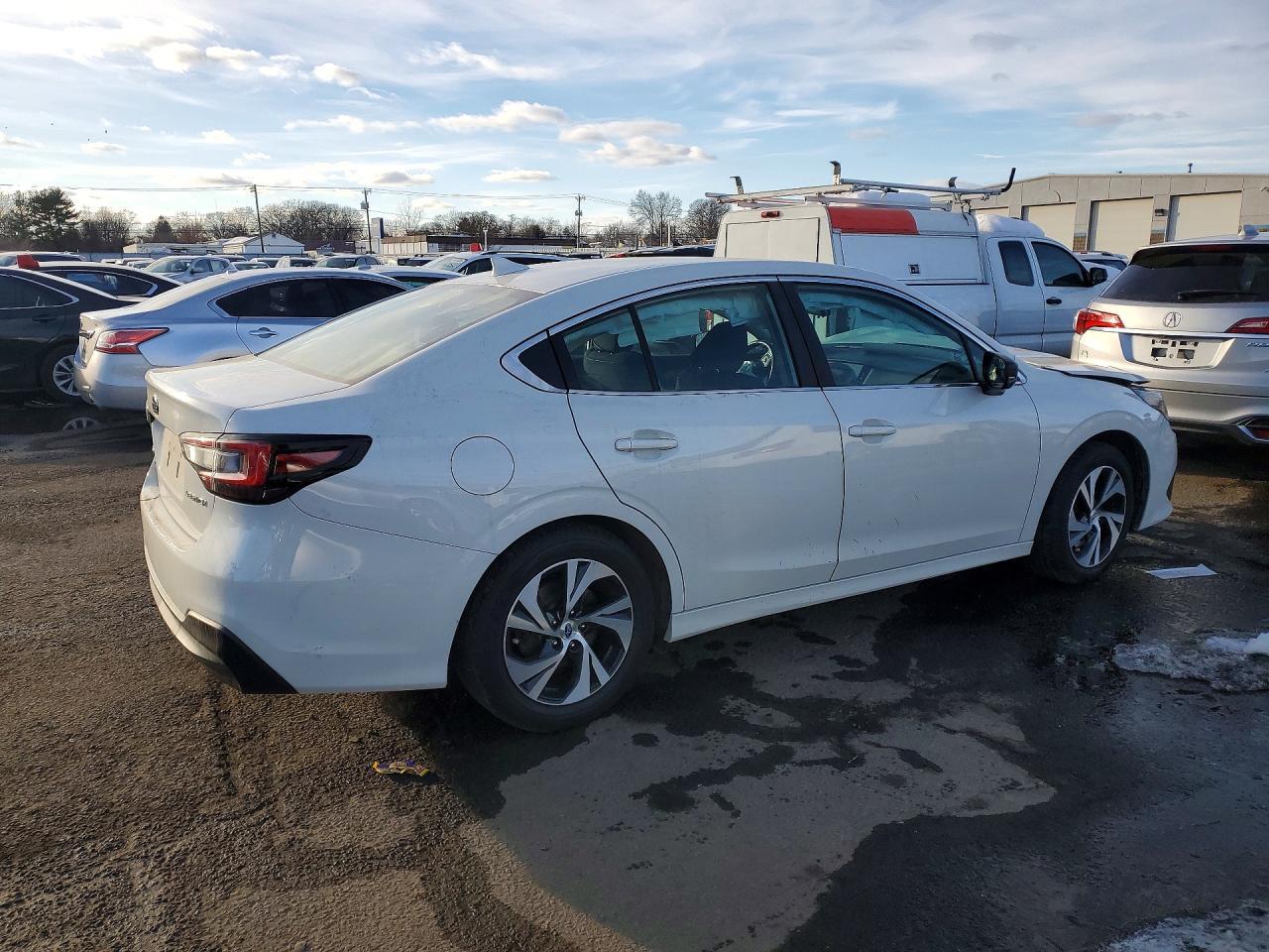 2022 SUBARU Legacy