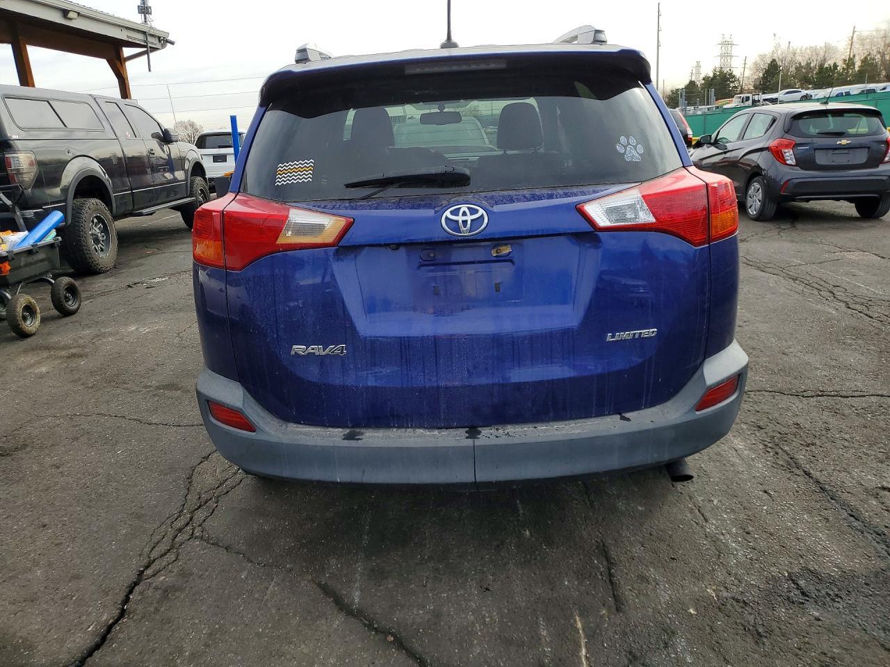 2015 TOYOTA RAV4