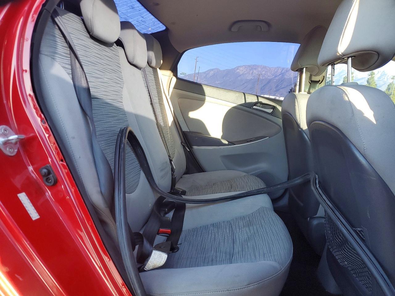 2015 HYUNDAI ACCENT