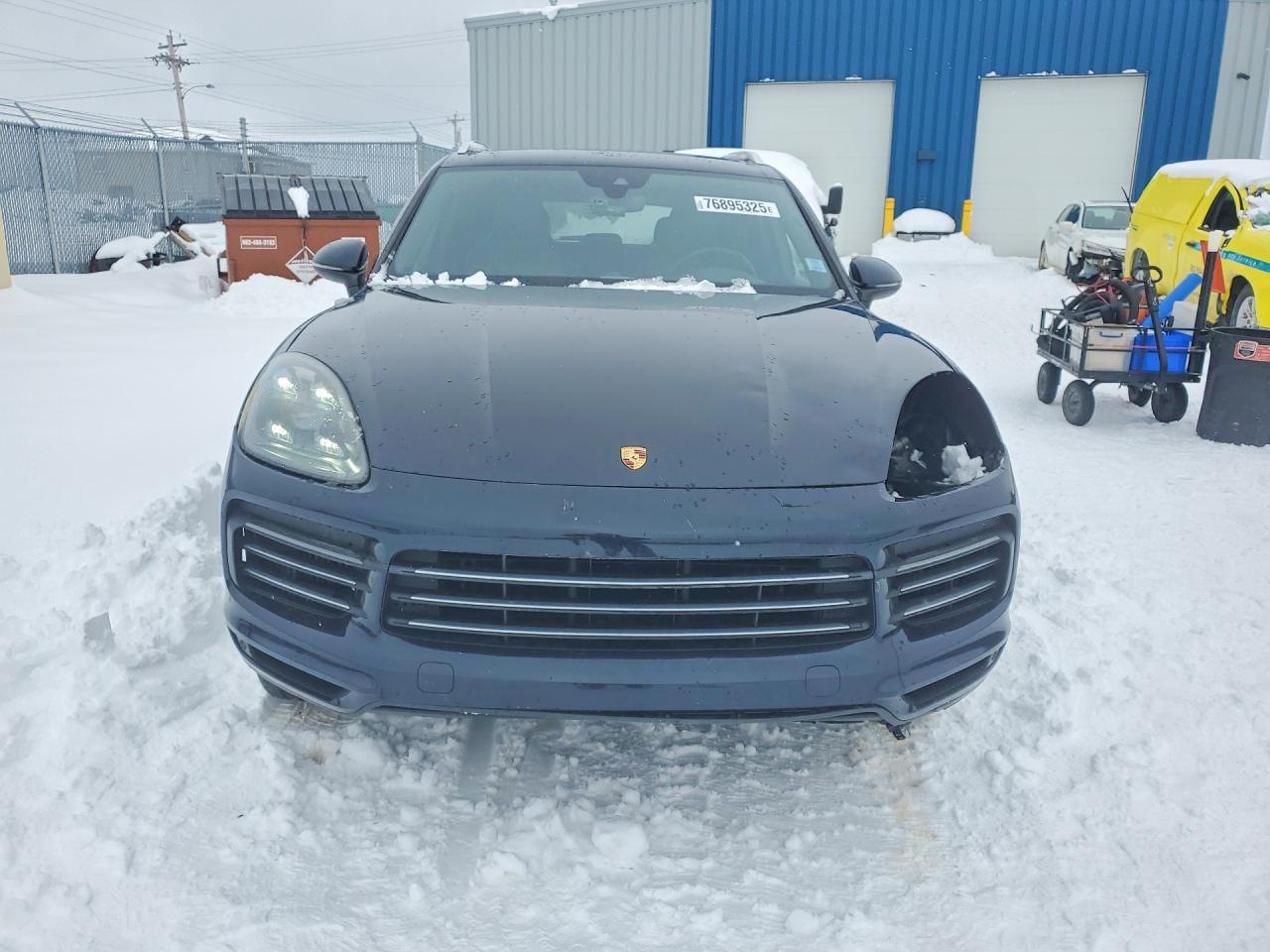 2019 PORSCHE CAYENNE