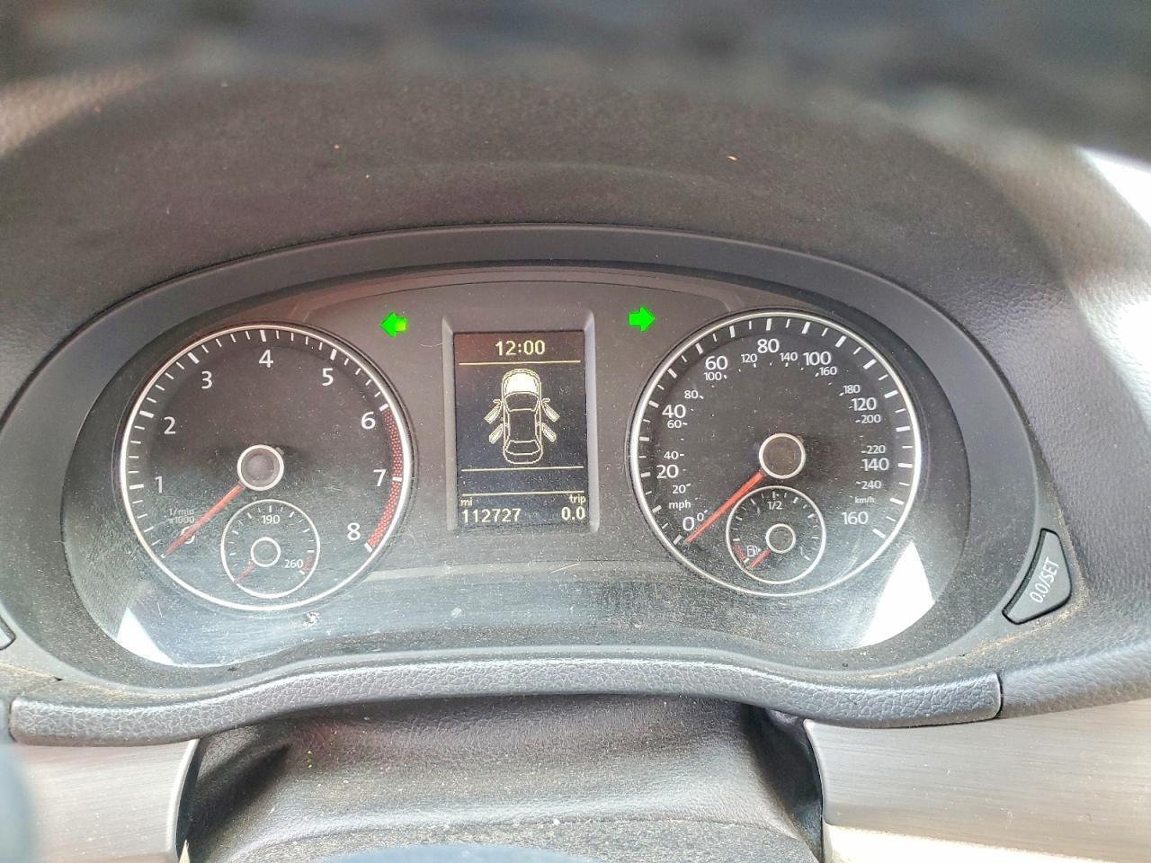 2014 VOLKSWAGEN Passat