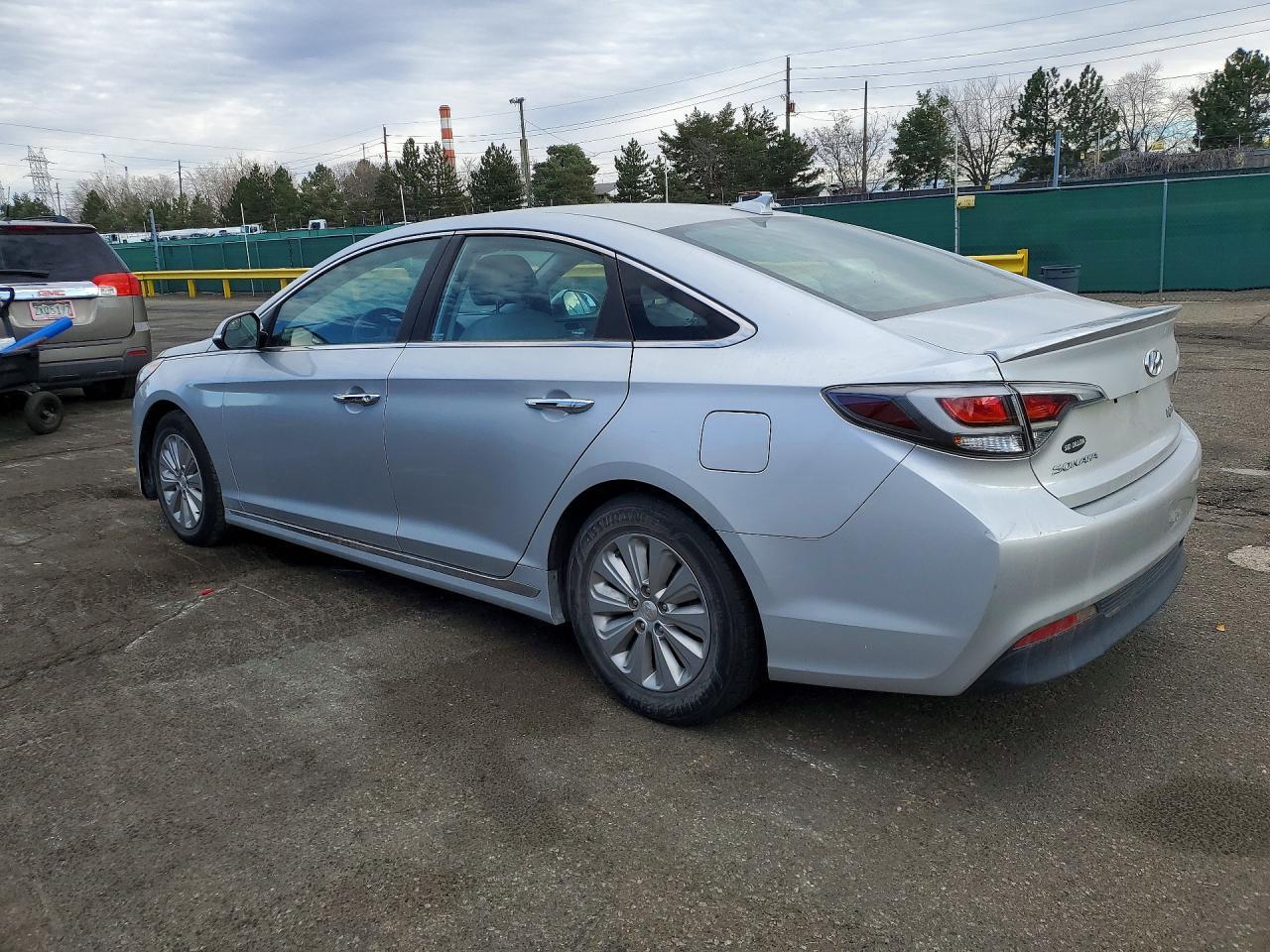 2016 HYUNDAI Sonata Hybrid