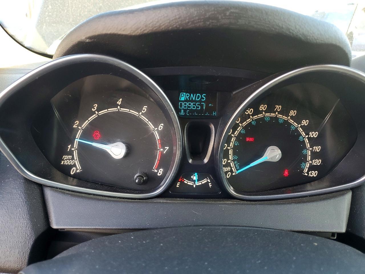 2014 FORD Fiesta