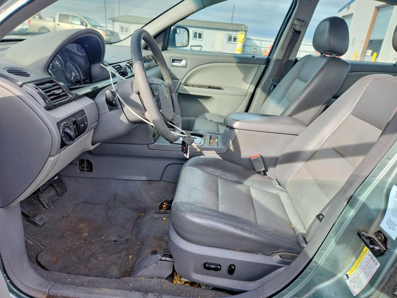 2005 MERCURY Montego