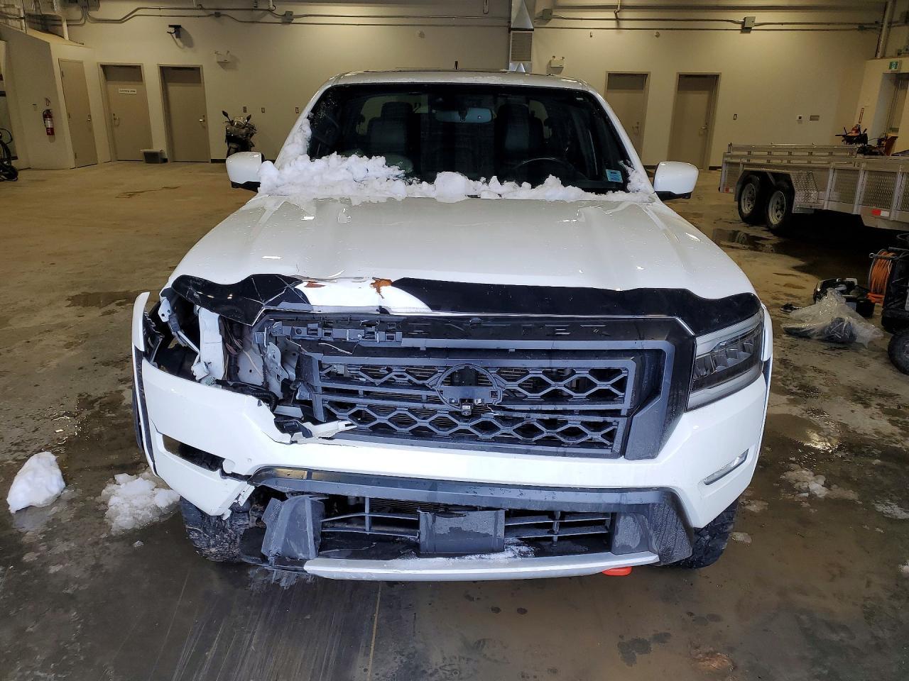 2022 NISSAN Frontier
