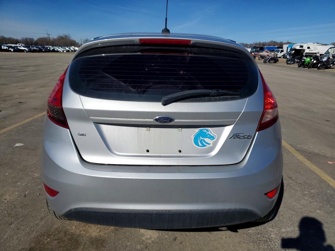 2013 FORD Fiesta
