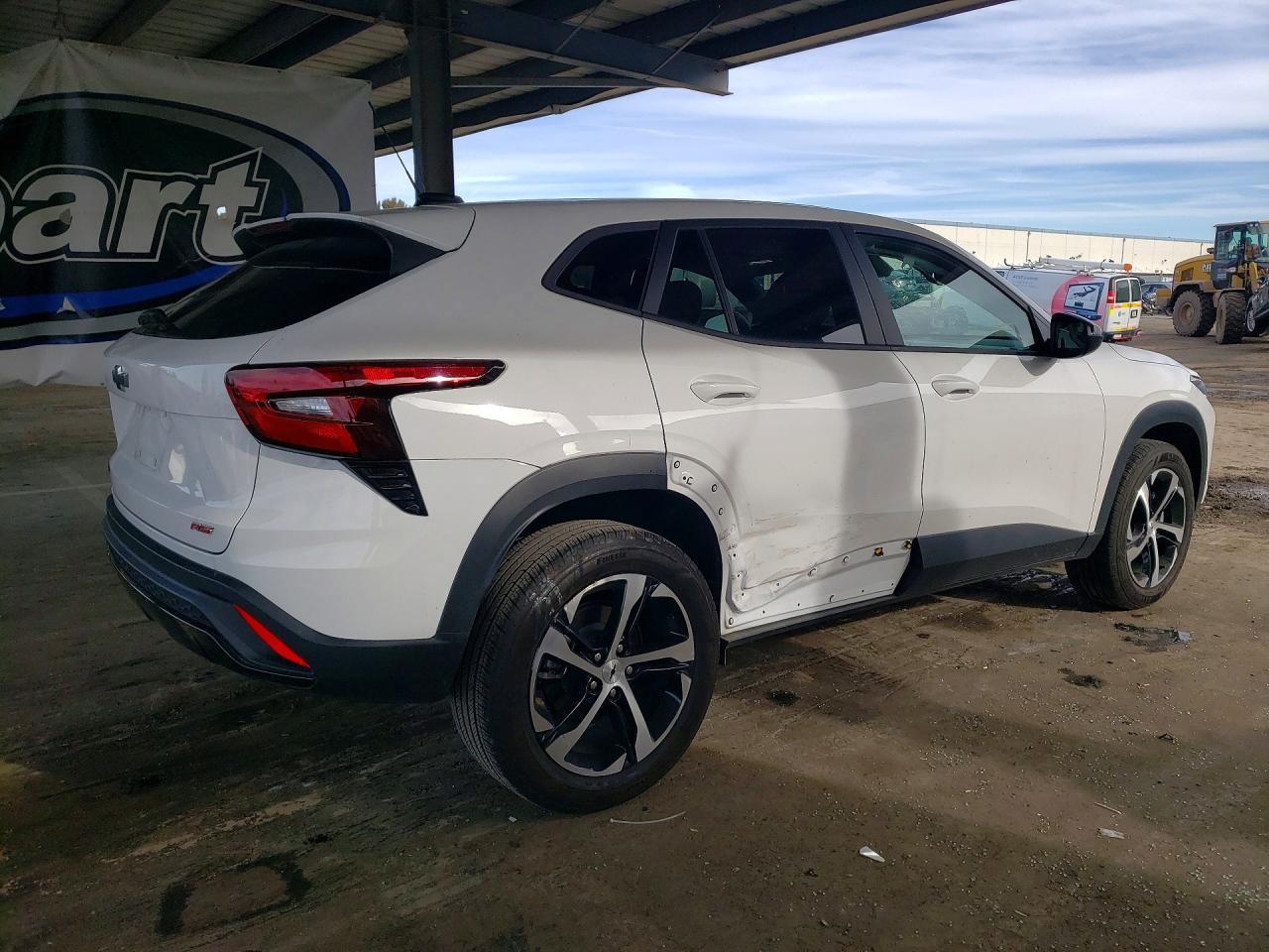 2024 CHEVROLET TRAX