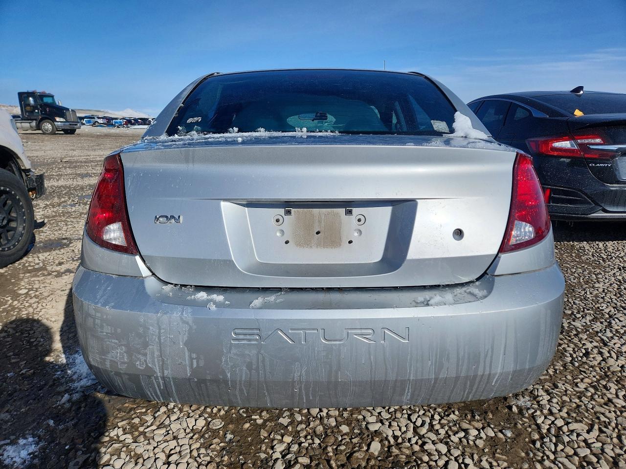 2003 SATURN Ion