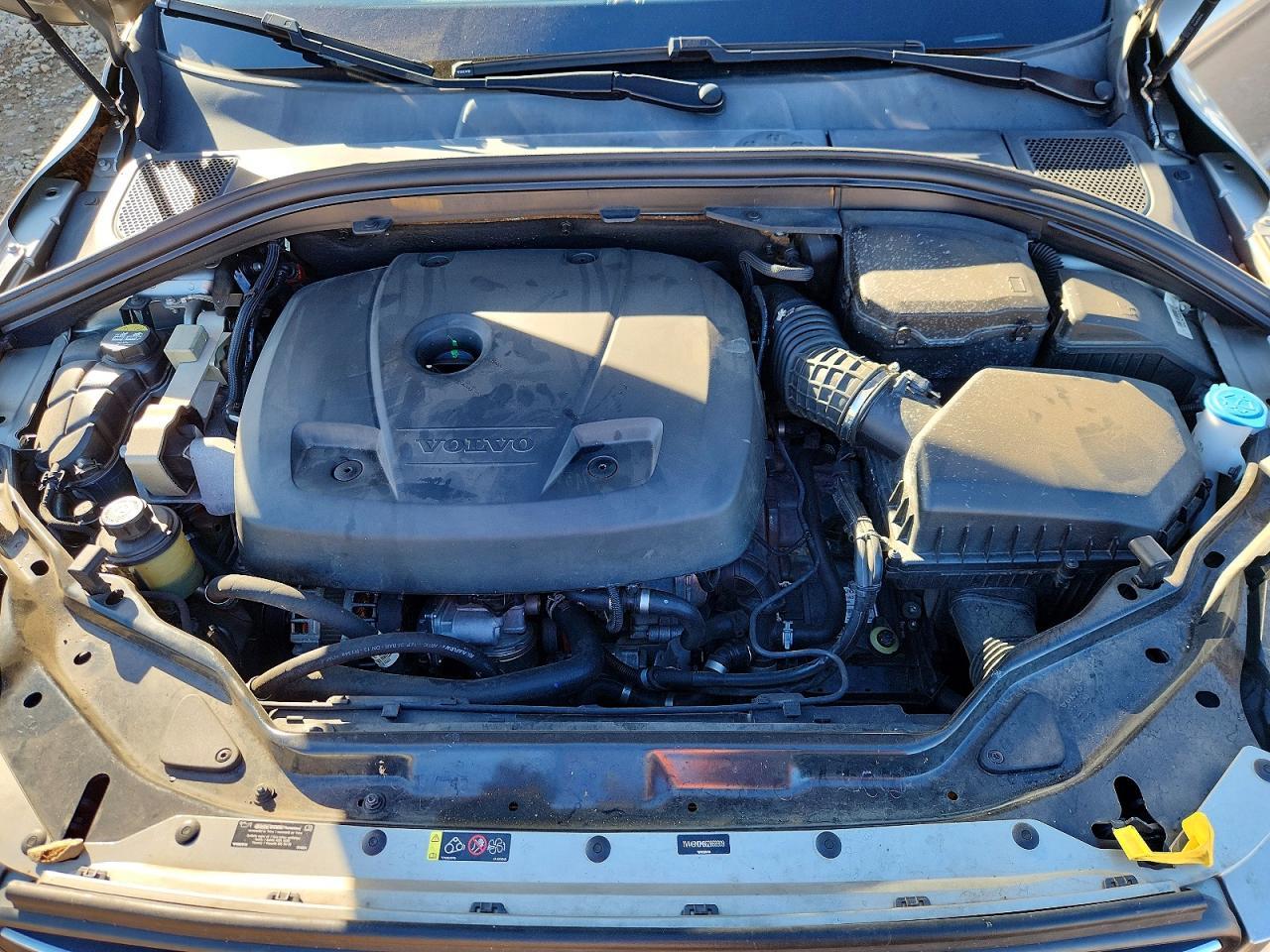2016 VOLVO XC60