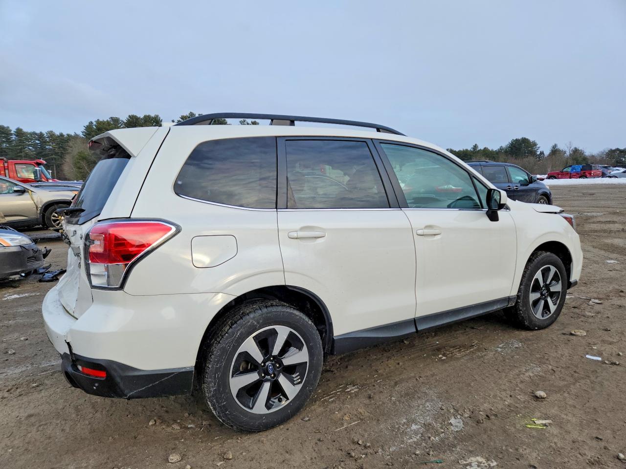 2018 SUBARU FORESTER