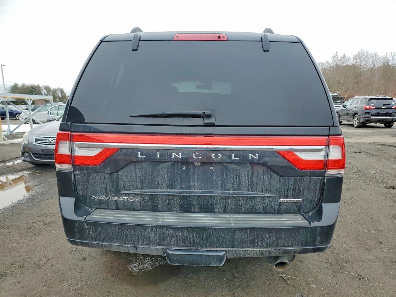 2015 LINCOLN Navigator