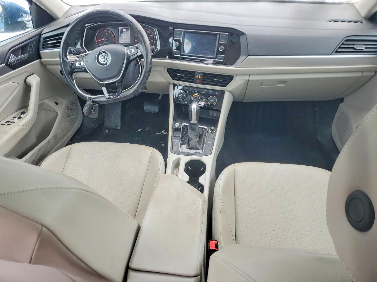 2019 VOLKSWAGEN JETTA