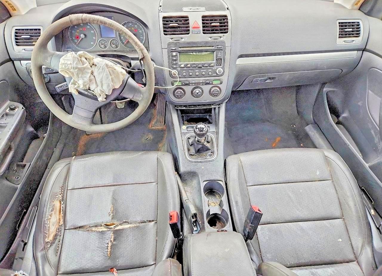 2005 VOLKSWAGEN JETTA