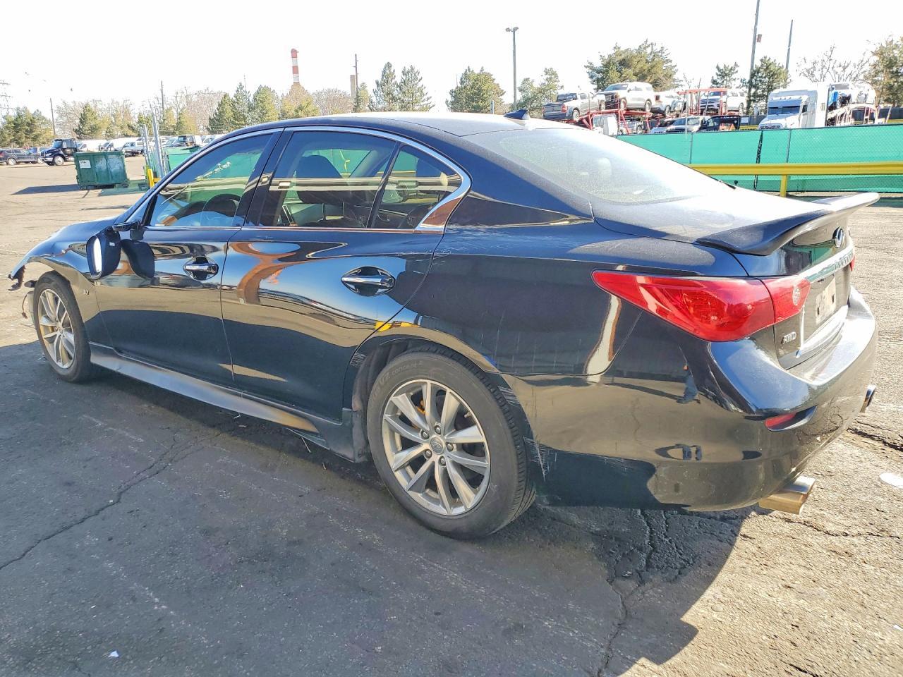 2014 INFINITI Q50