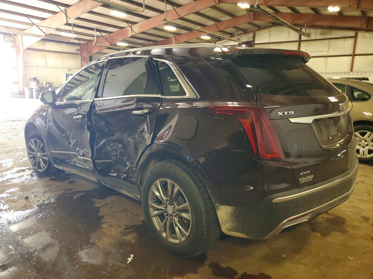 2021 CADILLAC XT5
