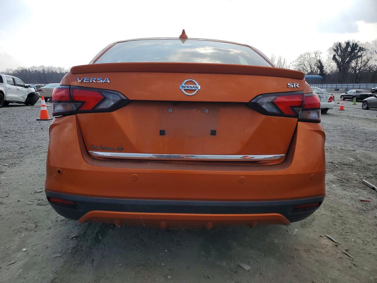 2021 NISSAN VERSA