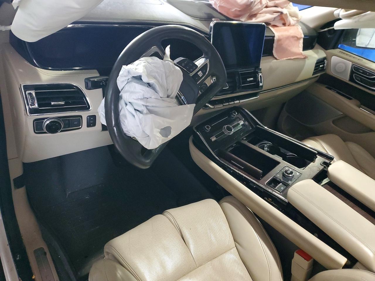2018 LINCOLN Navigator