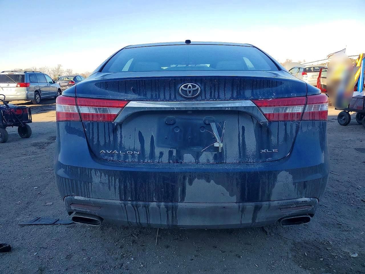 2013 TOYOTA Avalon