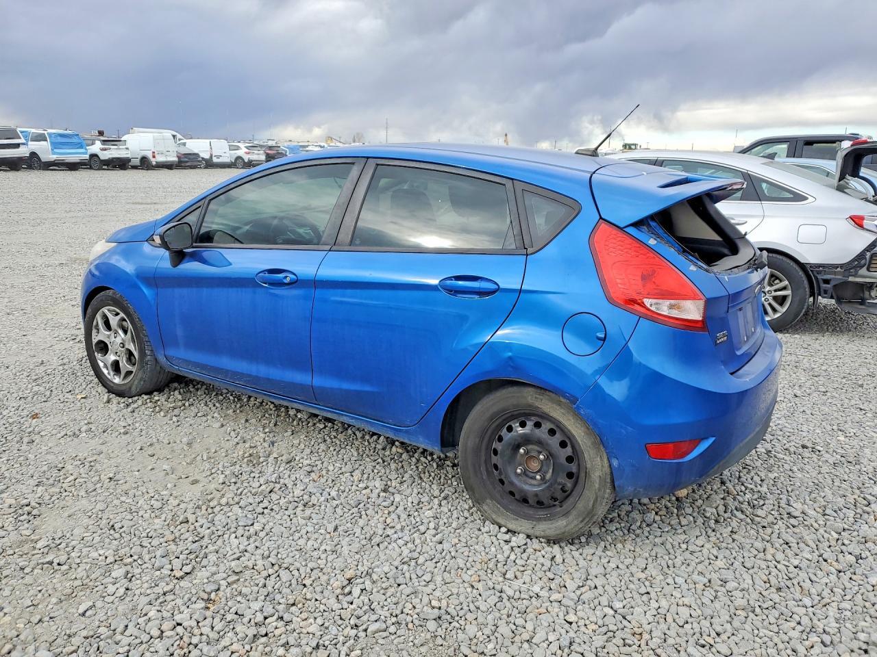 2011 FORD Fiesta