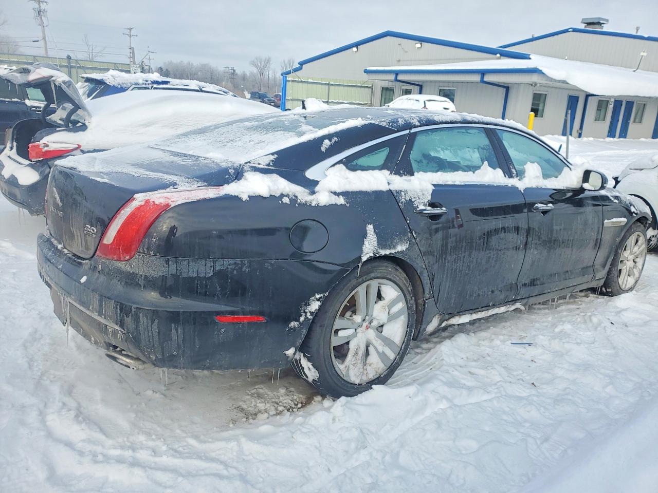 2016 JAGUAR Xj-Series