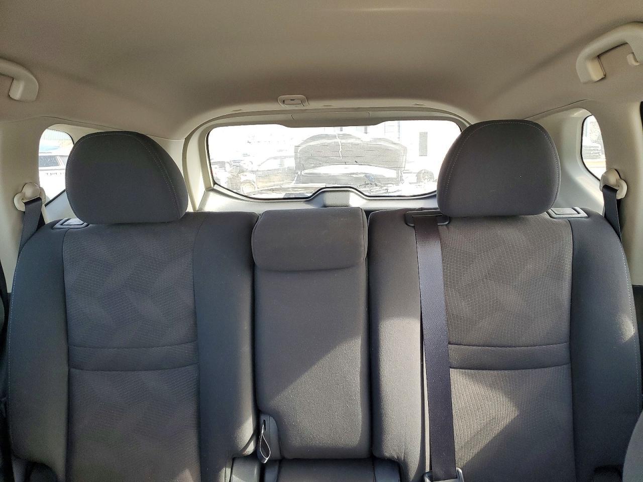 2016 NISSAN ROGUE