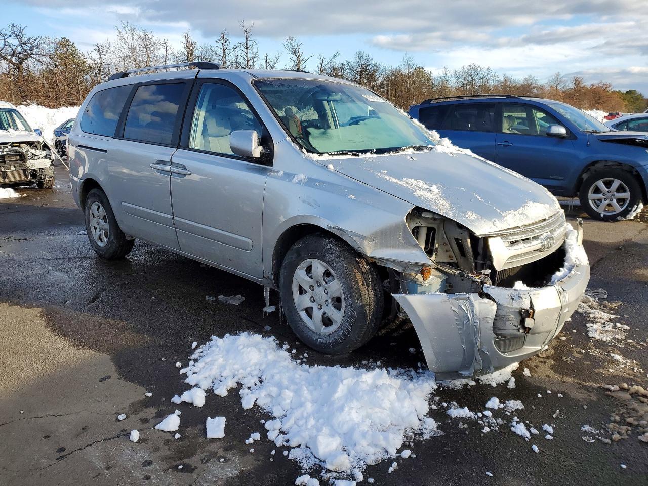 2010 KIA SEDONA