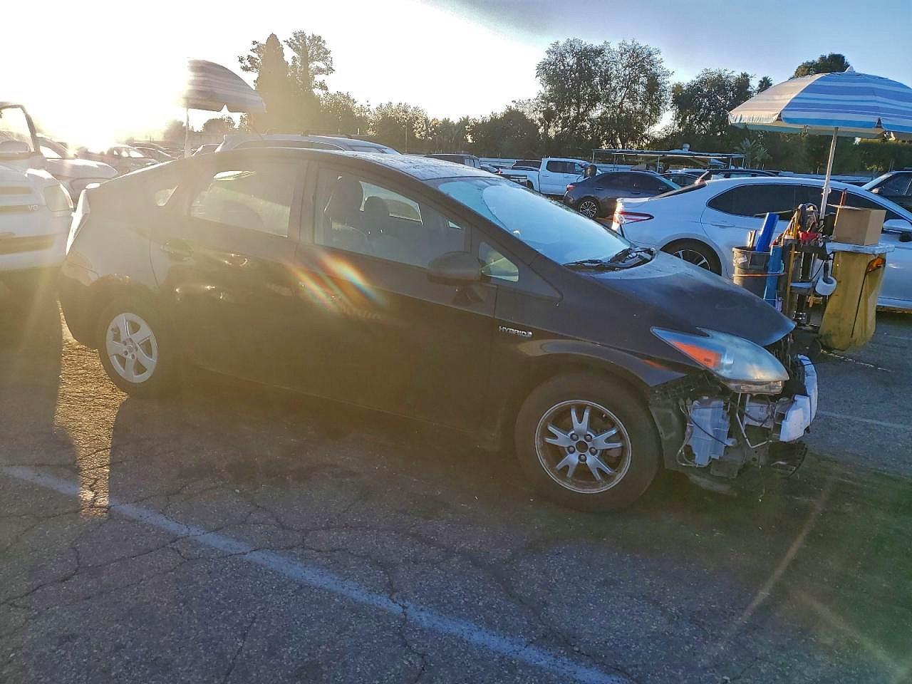 2011 TOYOTA PRIUS