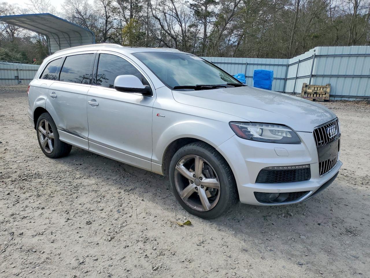 2015 AUDI Q7