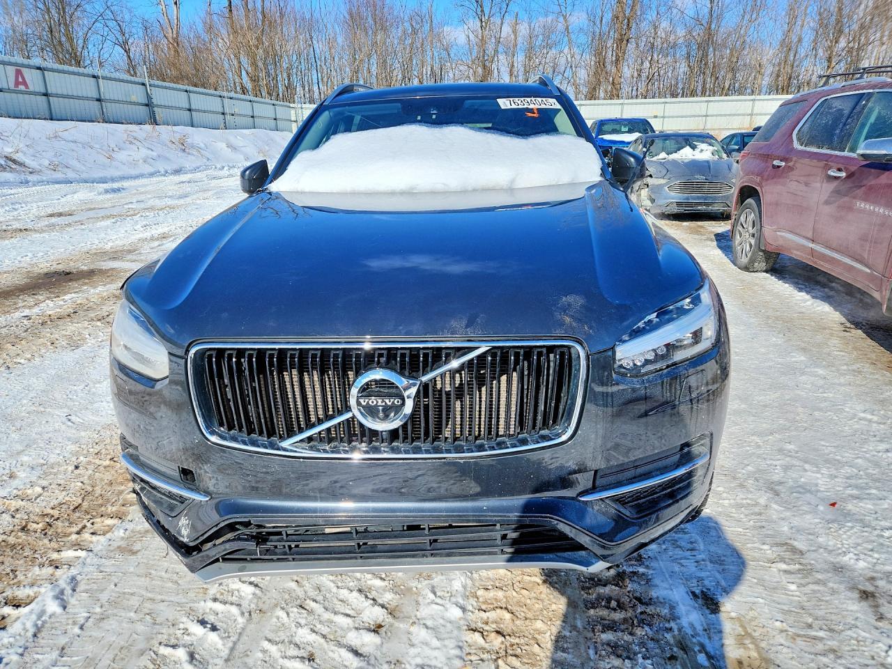 2017 VOLVO XC90