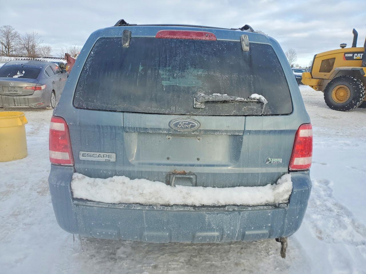 2010 FORD ESCAPE