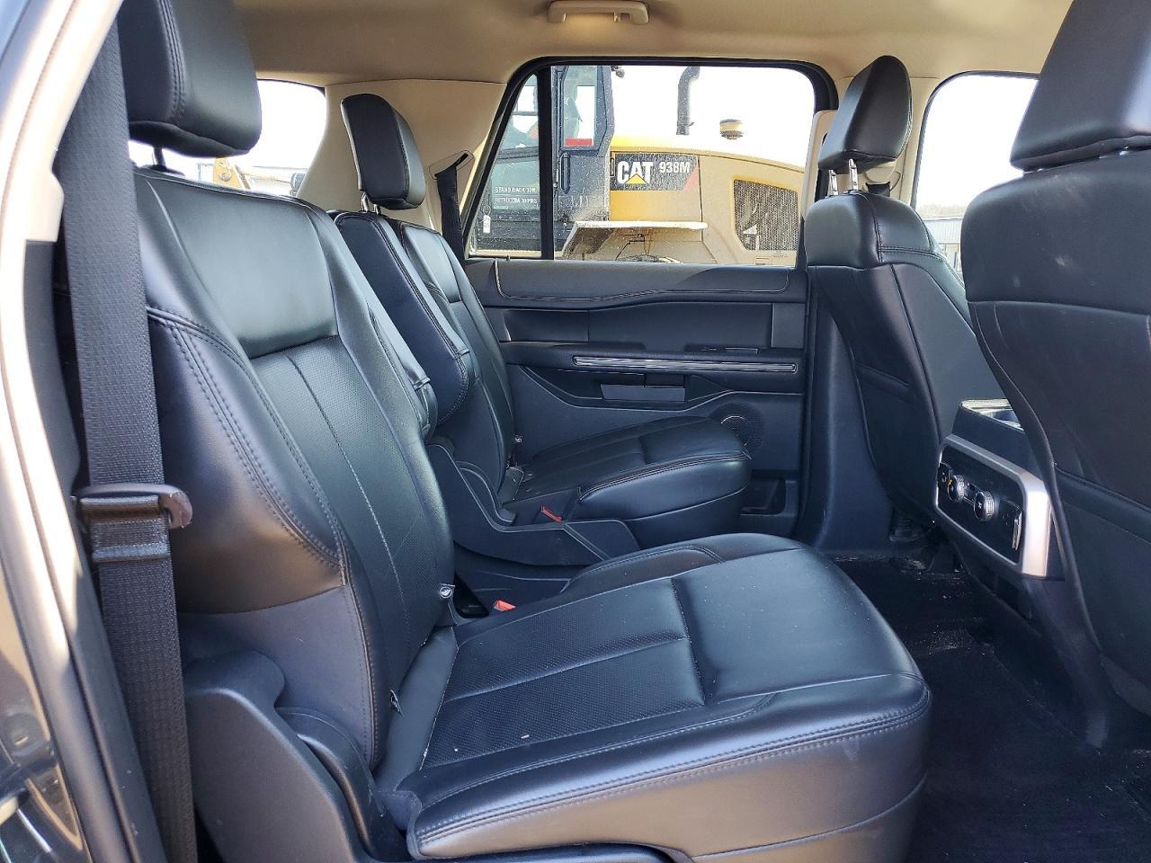 2022 FORD Expedition