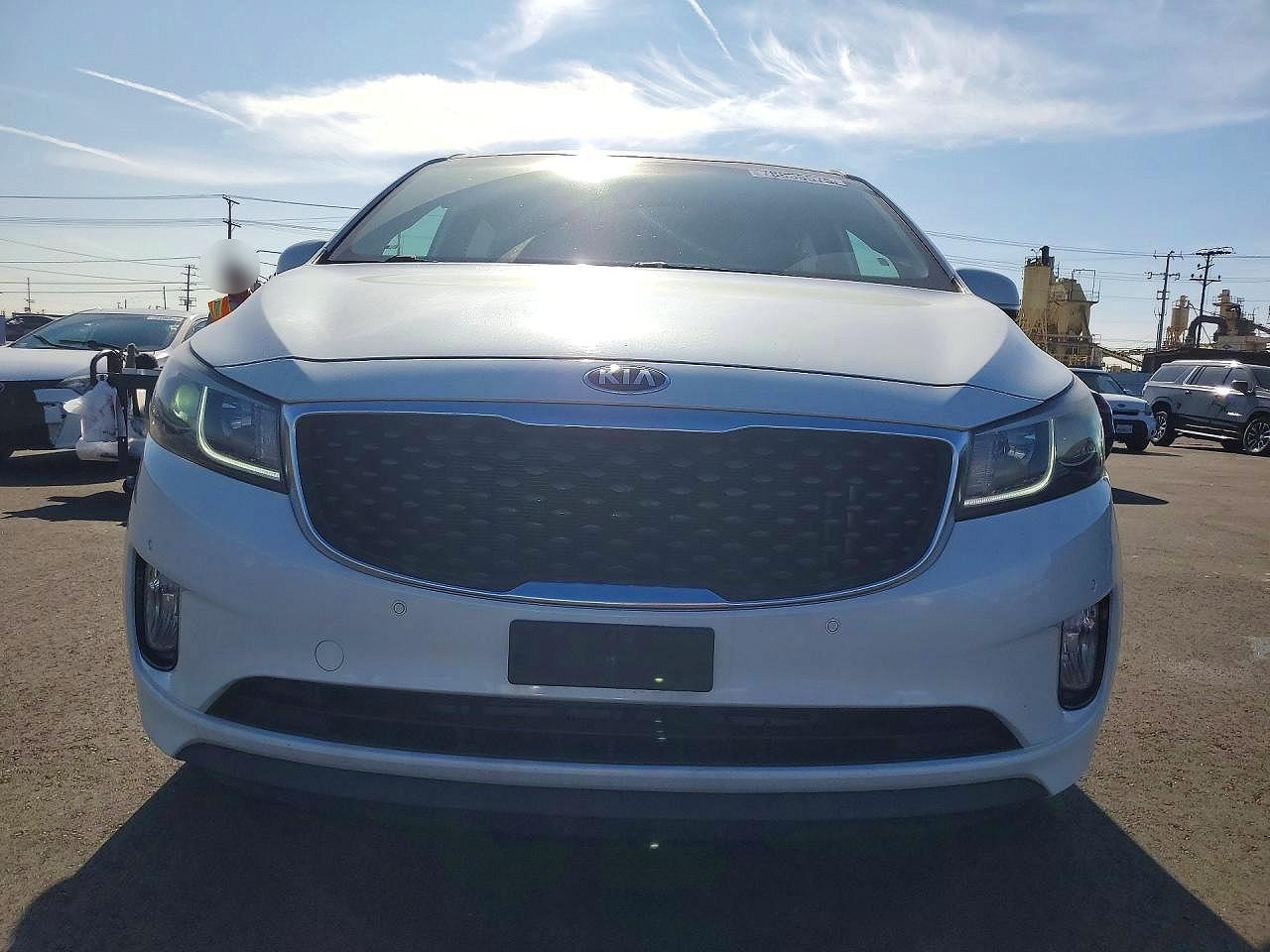 2017 KIA SEDONA