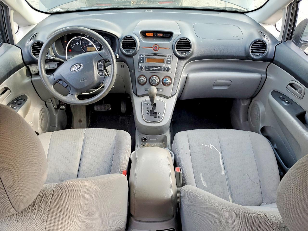 2008 KIA RONDO