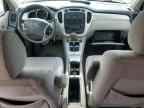 2005 TOYOTA HIGHLANDER